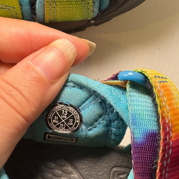 Keen Kids' Newport H2 Water Sandals Size 13 1018441 Tie Dye Rainbow Bungee Strap - Picture 9 of 15
